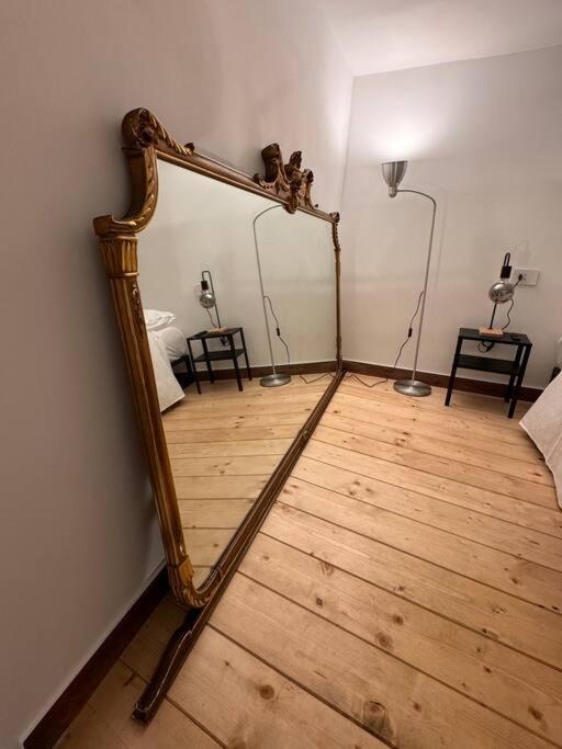 Domus Miraculi: Casa Storica Nel Cuore Di Napoli 外观 照片