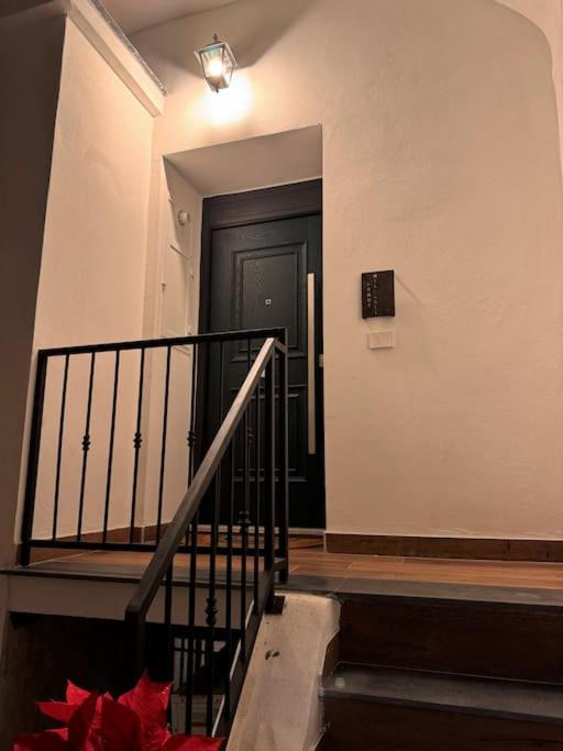 Domus Miraculi: Casa Storica Nel Cuore Di Napoli 外观 照片